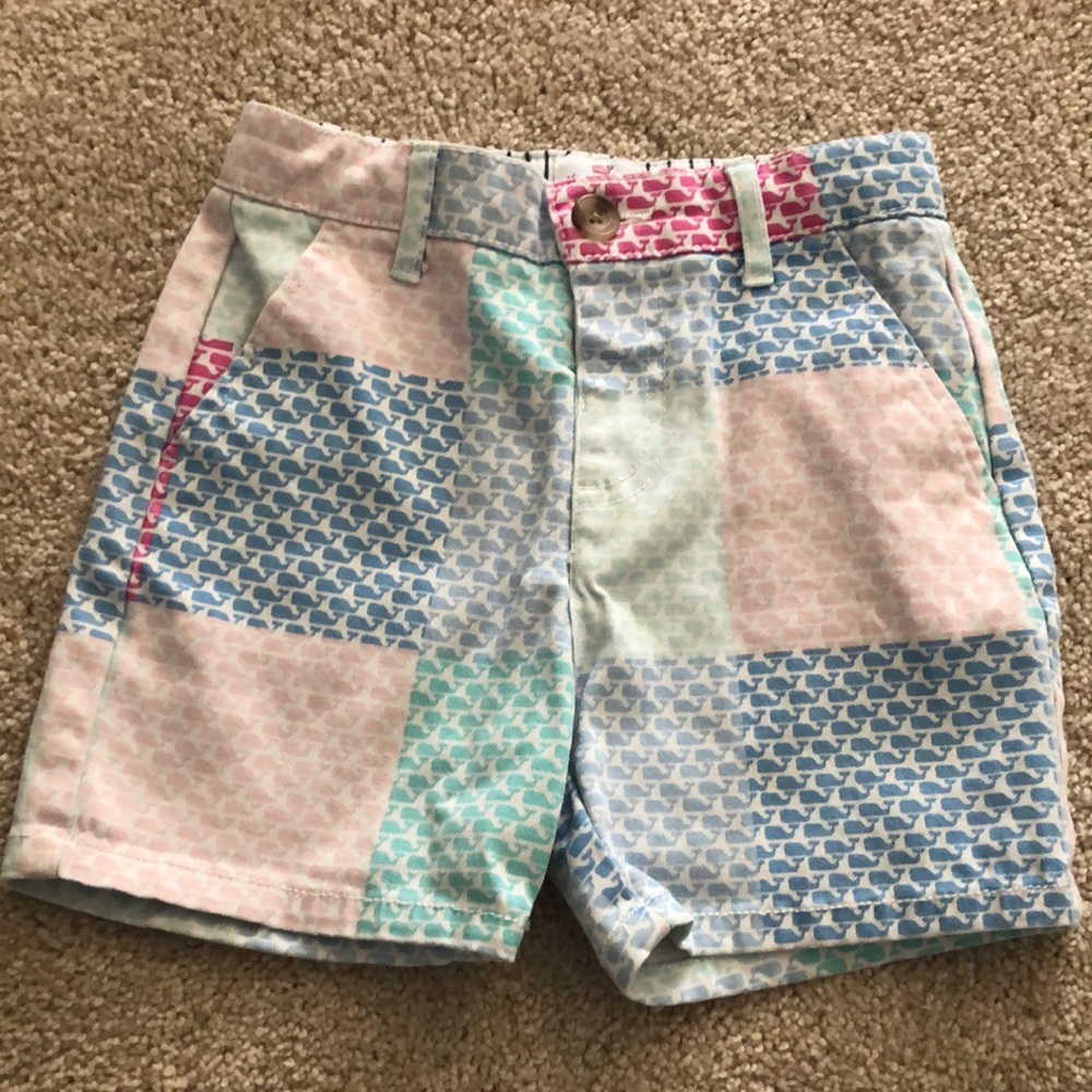Vineyard Vines shorts